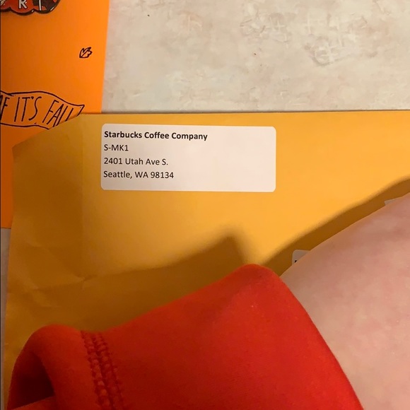 Leaf Raker Society Pin - Picture 4 of 4